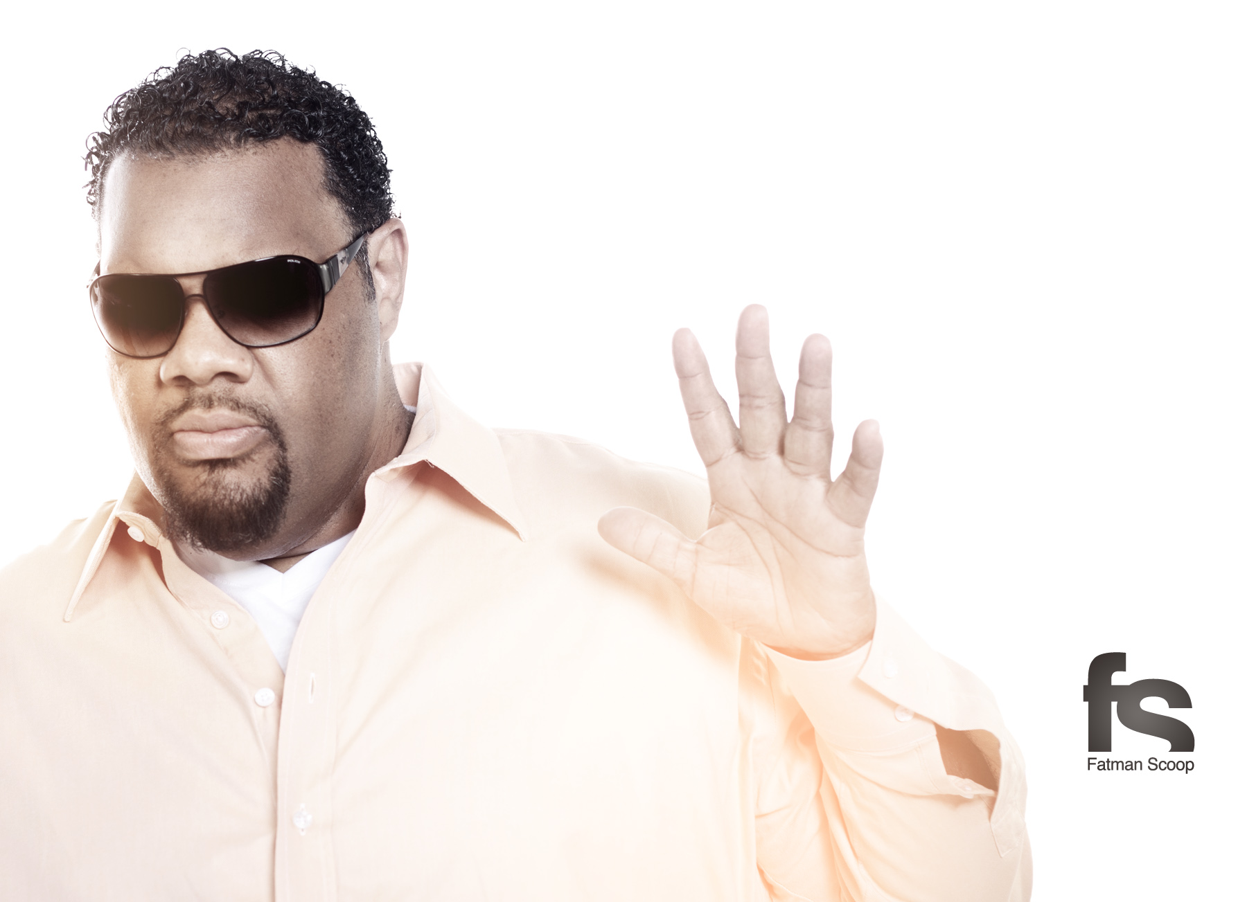 Put Your Hands Up for Fatman Scoop at the 39th St. Maarten Heineken